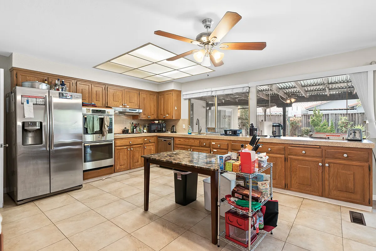 Building Photo - 1157 Tilton Dr