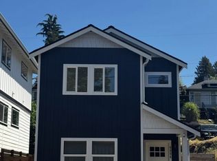 4004 Courtland, Seattle, WA 98118