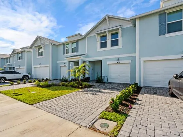 419 Salisbury Cir, Fort Pierce, FL 34949