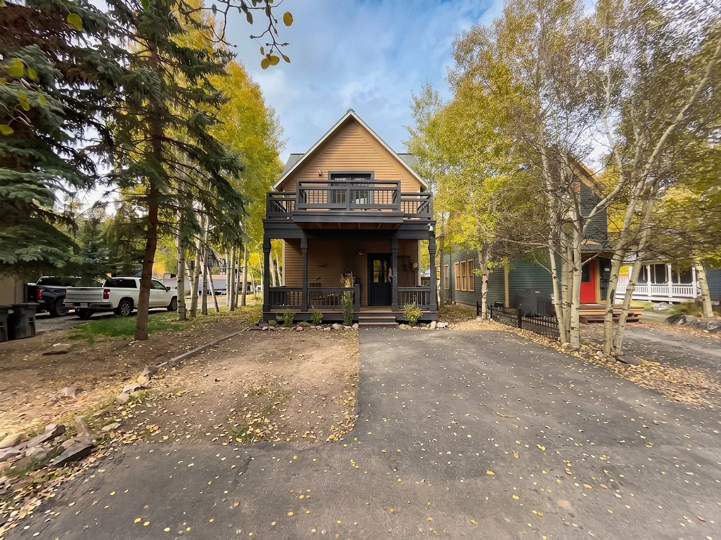 Charming 3 Bedroom Single-Family Home in Downtown Breckenridge Available November 2 — Photo 3