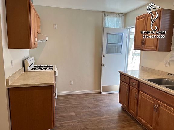 5th image of 541-543 Avenue B307 2