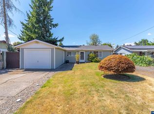 815 N 4th St, Aumsville, OR 97325