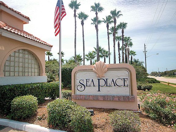 Sea Place entry