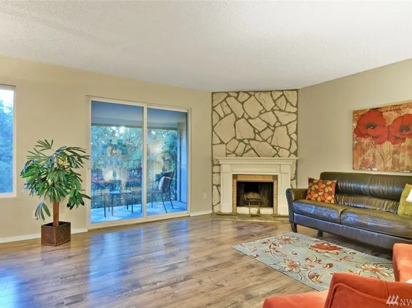 11637 100th Ave NE #C-1, Kirkland, WA 98034