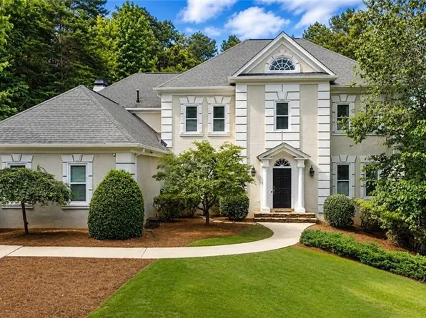 3610 Mansions Pkwy, Berkeley Lake, GA 30096