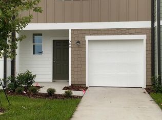 580 Madison Dr, Davenport, FL 33837