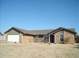 703 Timber Ridge Dr, Tecumseh, OK 74873