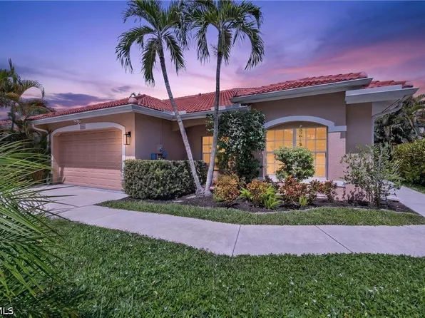11180 La Coruna Ln, Bonita Springs, FL 34135