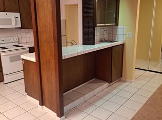 1830 Lakeshore Ave APT 207, Oakland, CA 94606