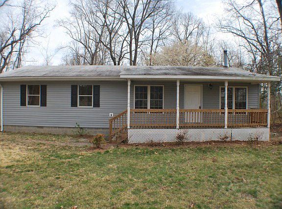 2nd image of 441 Bay Pointe Dr