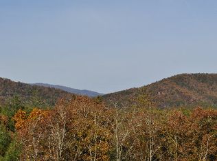 9 Indian Trl, Blue Ridge, GA 30513