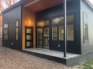1110 N Waneetah Ave, Fayetteville, AR 72703