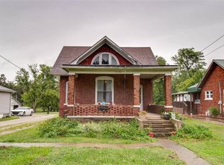 1435 Vandalia Rd, Hillsboro, IL 62049