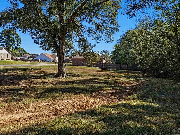 2nd image of 43 Indian Springs Dr