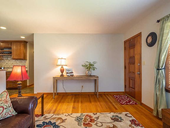 3rd image of 3034 Klonway Dr