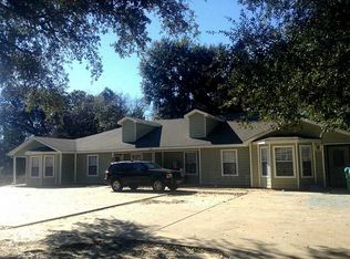 1229 Camp Ave, Gulfport, MS 39501
