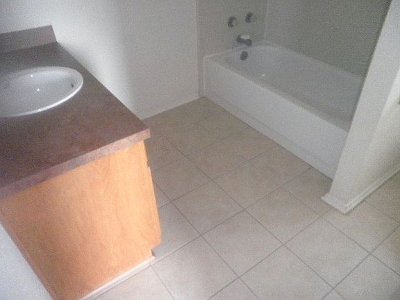 3rd image of 1208 Industrial Blvd APT A