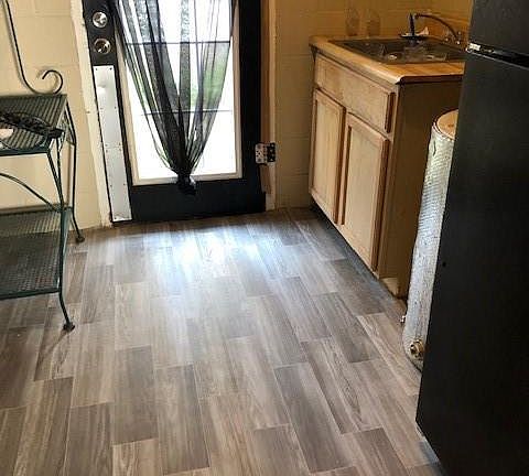 3rd image of 1119 N 35th St