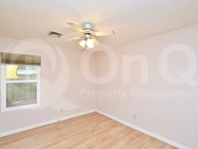763 W Folley St — Photo 16