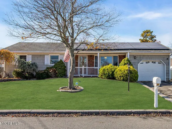 328 Essex Drive, Brick, NJ 08723