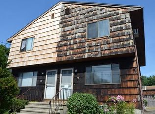 422 Indian Ave, Bridgeport, CT