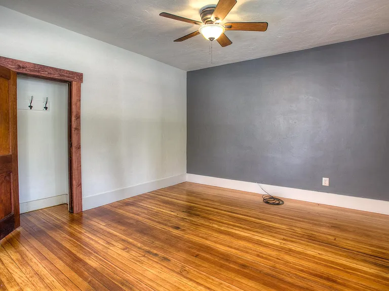 507 N Grant Ave — Photo 6