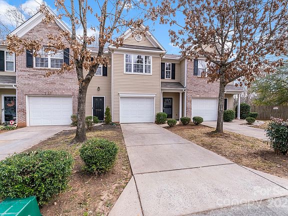 2nd image of 7719 Abigail Glen Dr