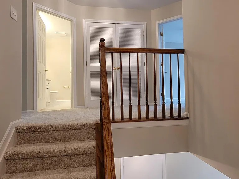 103 Castleton Rd — Photo 23