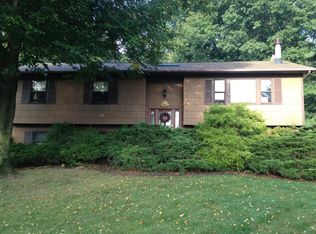 143 Gatto Ln, Pearl River, NY 10965