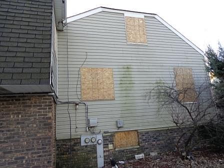 5th image of 20204 Burnham Ave
