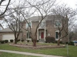 8214 Park St, Lenexa, KS 66215
