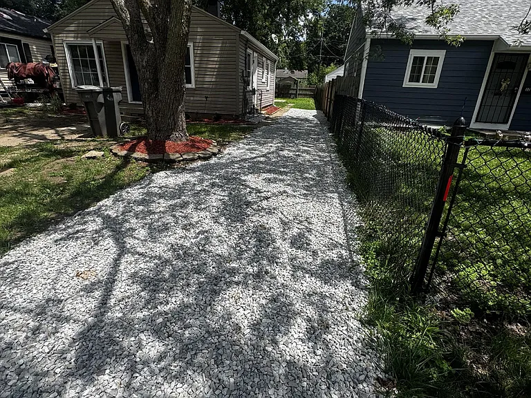 1225 N Somerset Ave — Photo 10