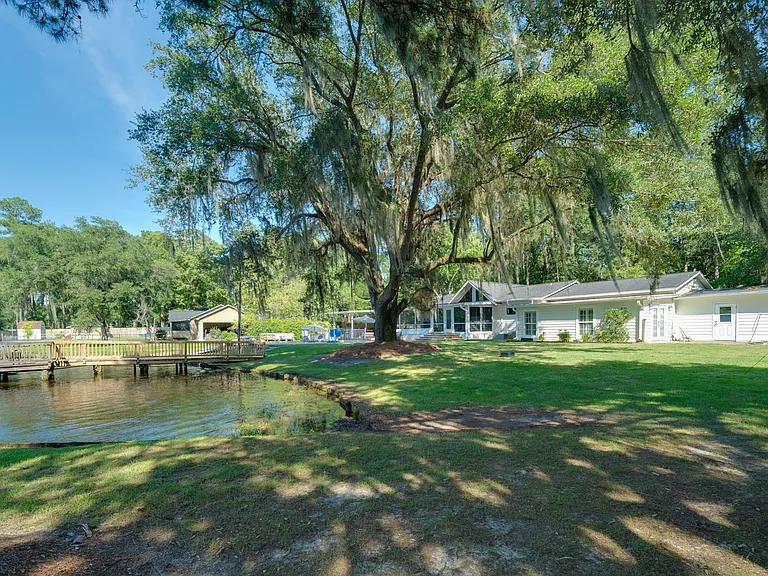 307 Doe Run Cir — Photo 99