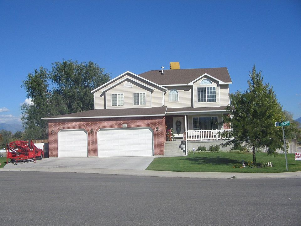 1st image of 3551 Park Brook Ct