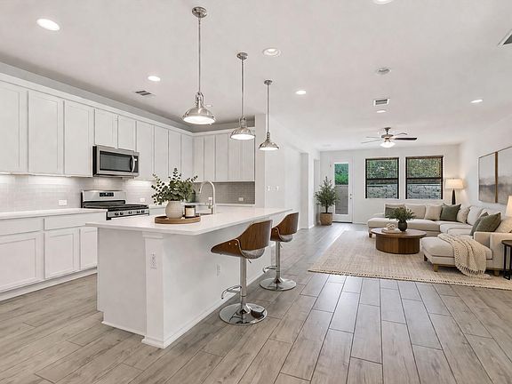 2nd image of 9106 Moonstone Dr