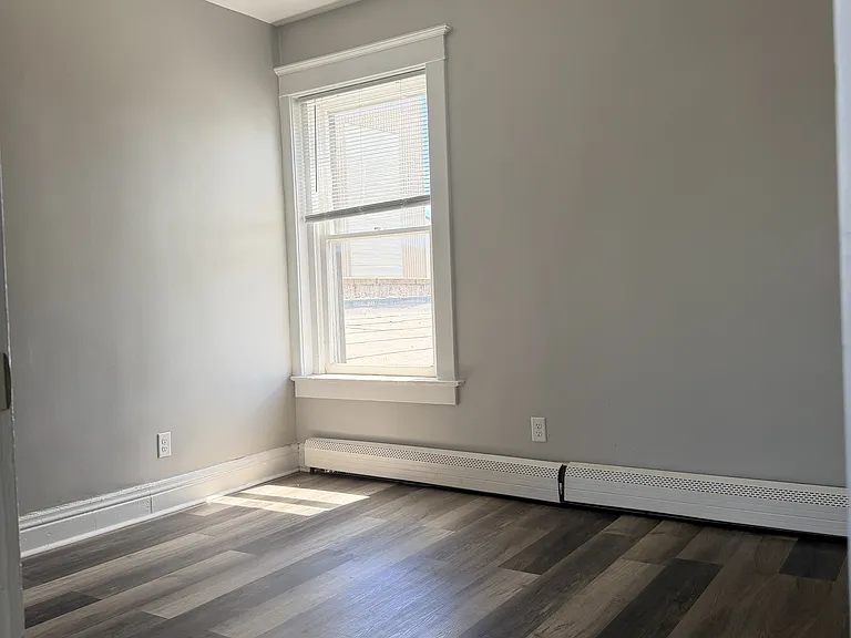 822 E River Dr #2 — Photo 10