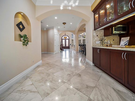 2nd image of 5303 Mecca Ave