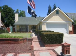 2122 E Cromwell Ave, Fresno, CA 93720