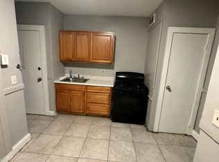 40 Redding St #1, Hartford, CT 06114