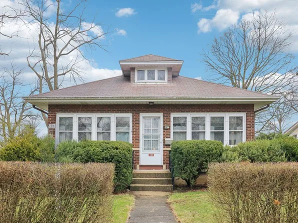 197 Westerfield Pl, Grayslake, IL 60030