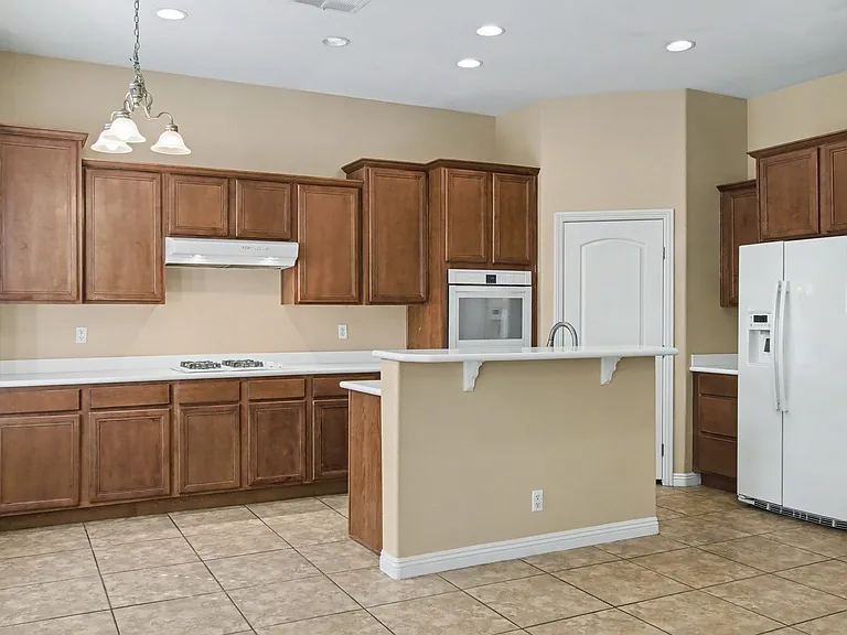 9221 Worsley Park Pl — Photo 19