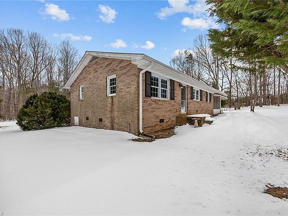 4th image of 6416 Patterson Rd