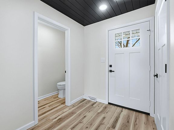 2nd image of 6518 Hazelett Rd