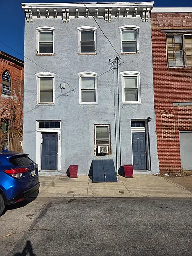 523 Concord Ave #1R Photo 1