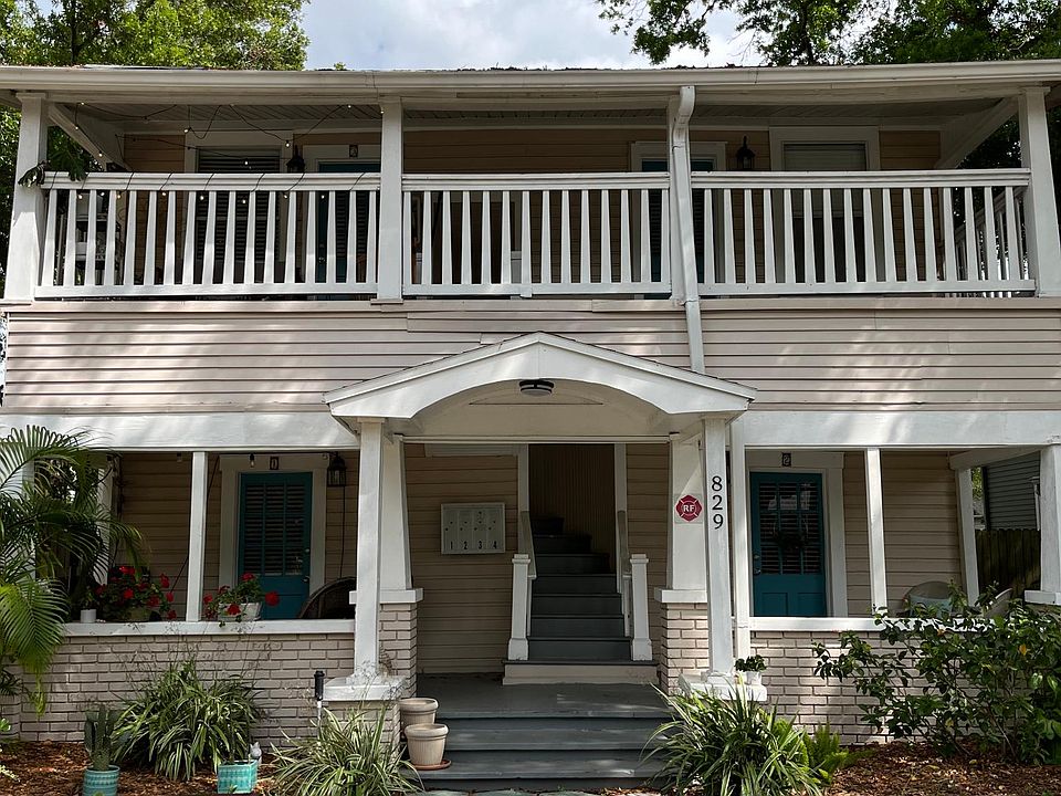 1st image of 829 5th St N APT 3