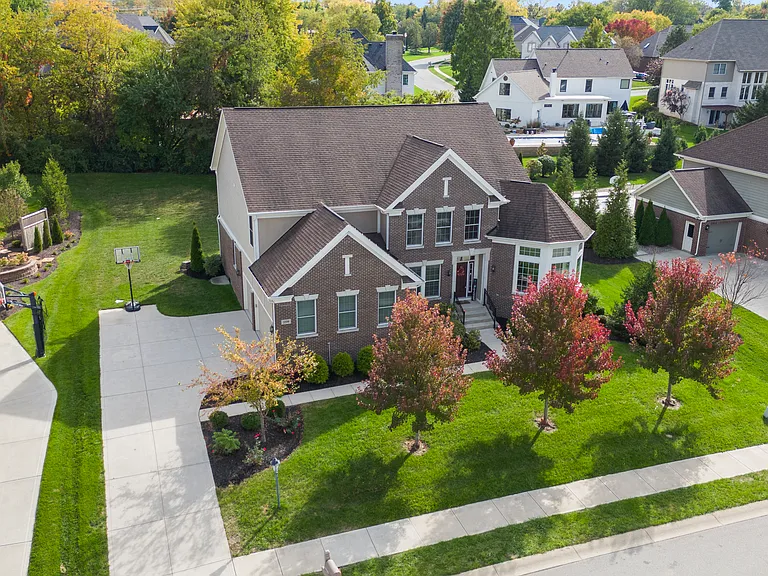 10599 Geist View Dr — Photo 6