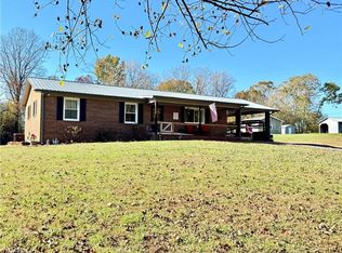 695 McKinley Rd, Traphill, NC 28685