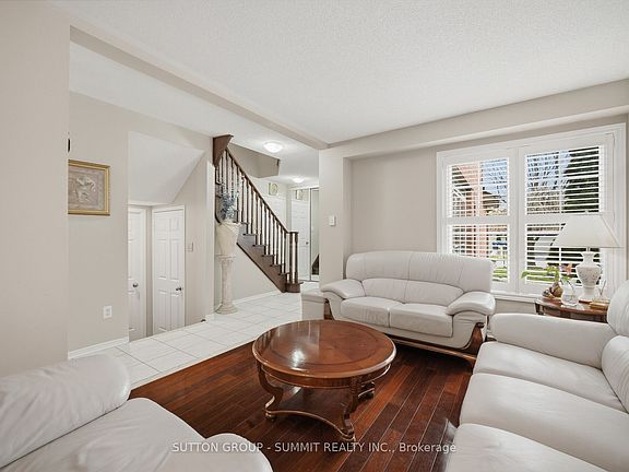 3rd image of 5387 Flatford Rd