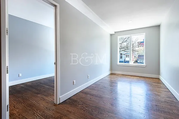 Rented by Rennit Inc. | media 24