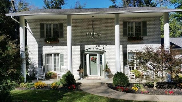 1st image of 190 Pembroke Ln